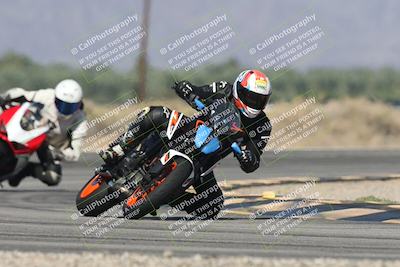 media/Oct-13-2025-Moto Forza (Mon) [[a66d839500]]/2-A Group/Session 3 (Turn 16)/